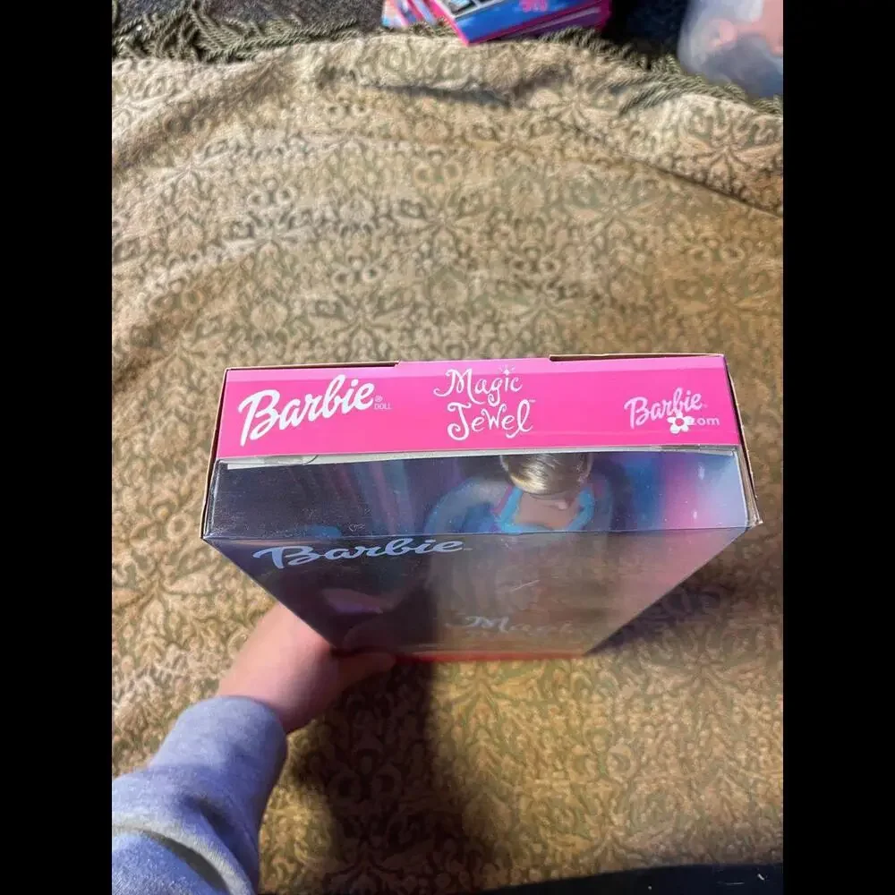 2001 Magic Jewel‎ Barbie